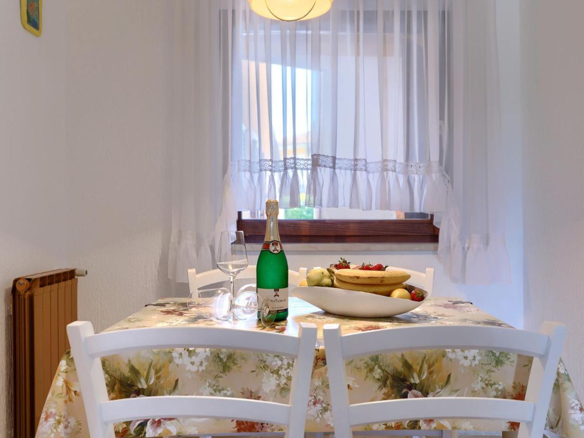 אומאג Apartment Tiziana-4 By Interhome מראה חיצוני תמונה